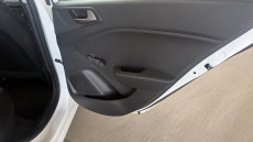 Hyundai i20 1.2 MPi S Connect 5dr Petrol Hatchback